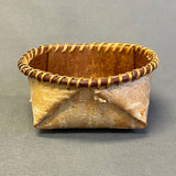 Small Vintage Woodlands Birch Bark Basket, authentic Native American   (VW96)