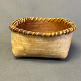 Small Vintage Woodlands Birch Bark Basket, authentic Native American   (VW96)