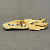 Native American Beaded Child's Moccasins, vintage    (VW106)