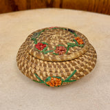 Vintage Coushatta Lidded Basket with Flower Pattern, authentic Native American   (SSB48)