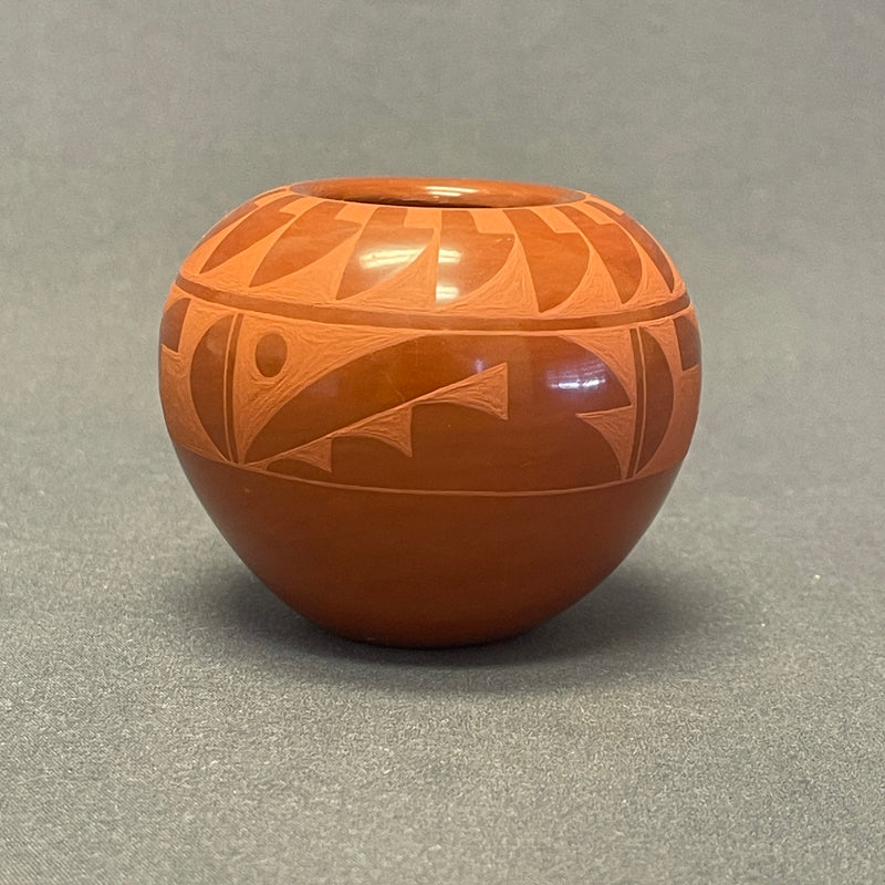 Harriet Tafoya Vintage Santa Clara Pueblo, Handmade Polished and Painted Clay Pot (JM16)