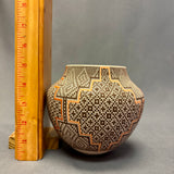 Frederica Antonio Vintage Acoma Pueblo Pot with Fine Line Mountain Design   (JM68)
