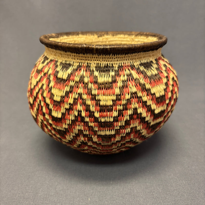 Vintage Wounaan and Embera Basket with Geometric Design, Panama   (JFB7)