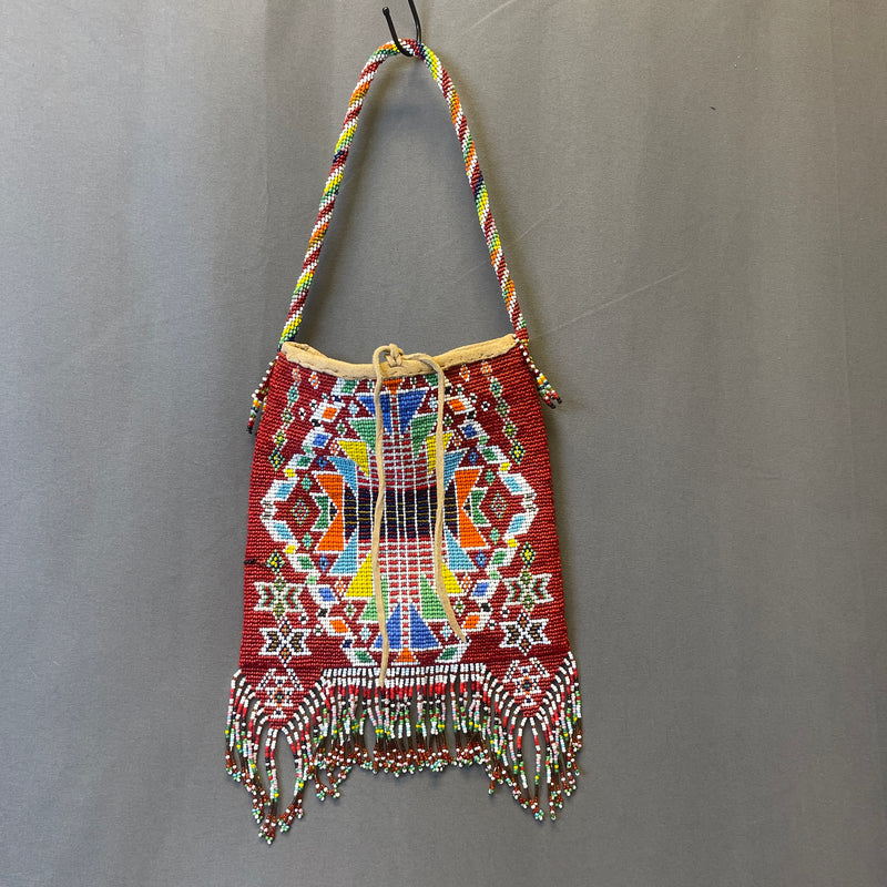 Native American loom beadwork purse with fringe Vintage: ca. mid 20th century (GM253)