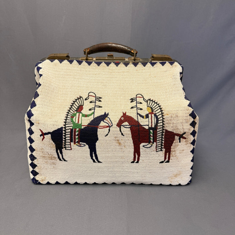 Antique Lakota Sioux Large Fully Beaded Antique Doctor Bag  (GM102)
