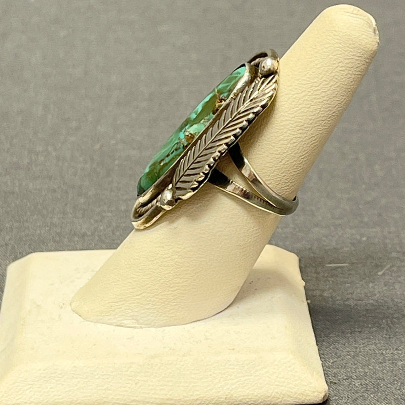 Classic Navajo Sterling Silver Ring with Genuine Turquoise and Leaf and Scroll Design, vintage - size 5.75  (PV1)