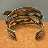 Authentic Zuni Sterling Silver Bracelet with Inlay Roadrunner Design, vintage  (JF271)
