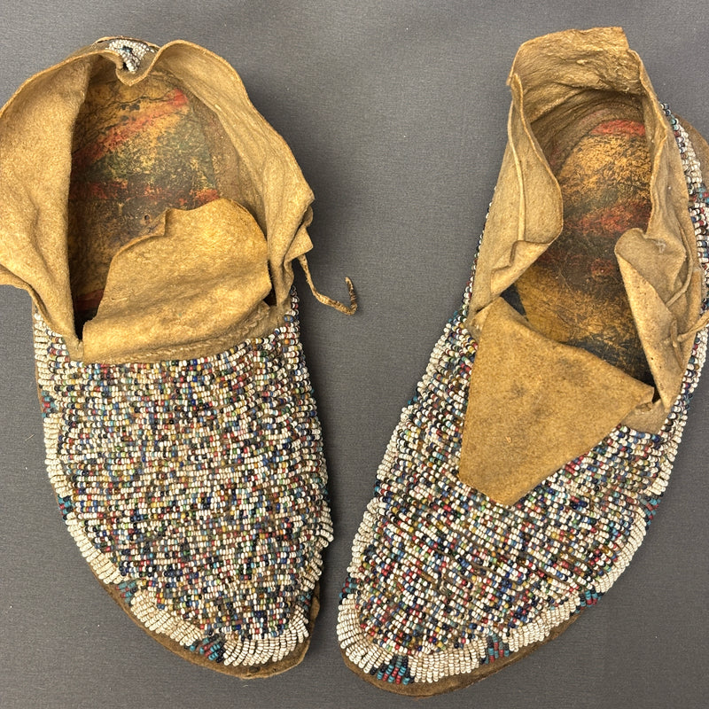 Antique Northern Plains Beaded Moccasins, authentic Native American - ca. late 1800s (GM602)