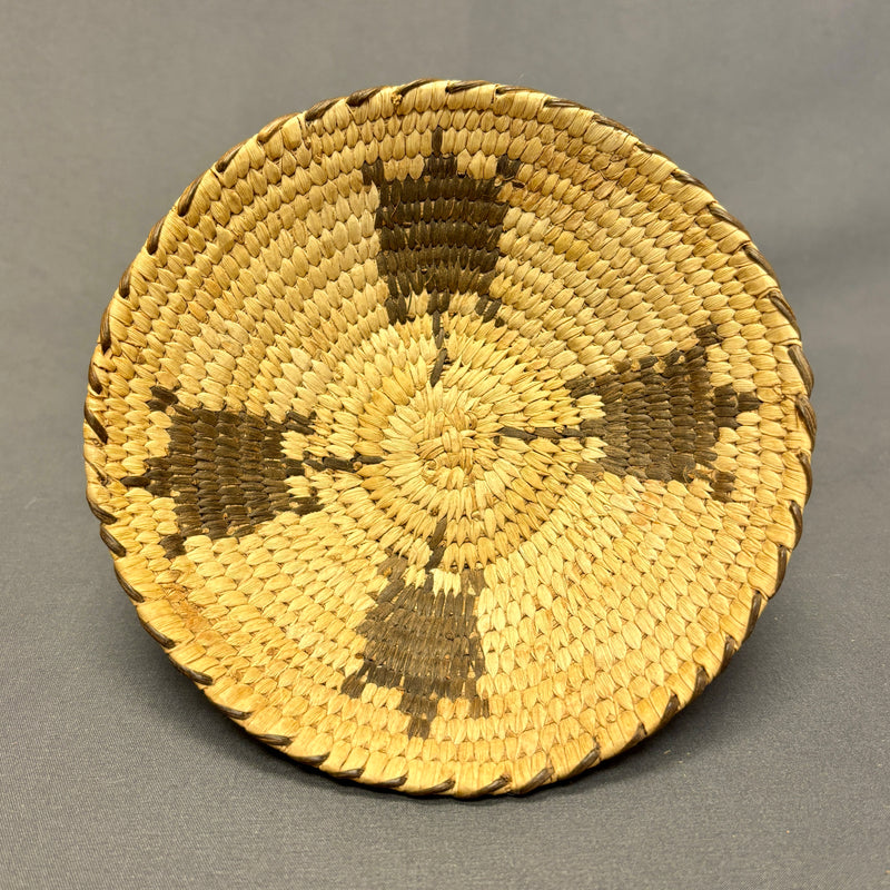 Vintage Tohono O'odham (Papago) Small Coiled Basket with Turtle Design, authentic Native American  (JFB14)