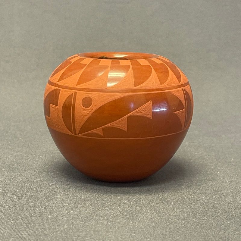 Harriet Tafoya Vintage Santa Clara Pueblo, Handmade Polished and Painted Clay Pot (JM16)