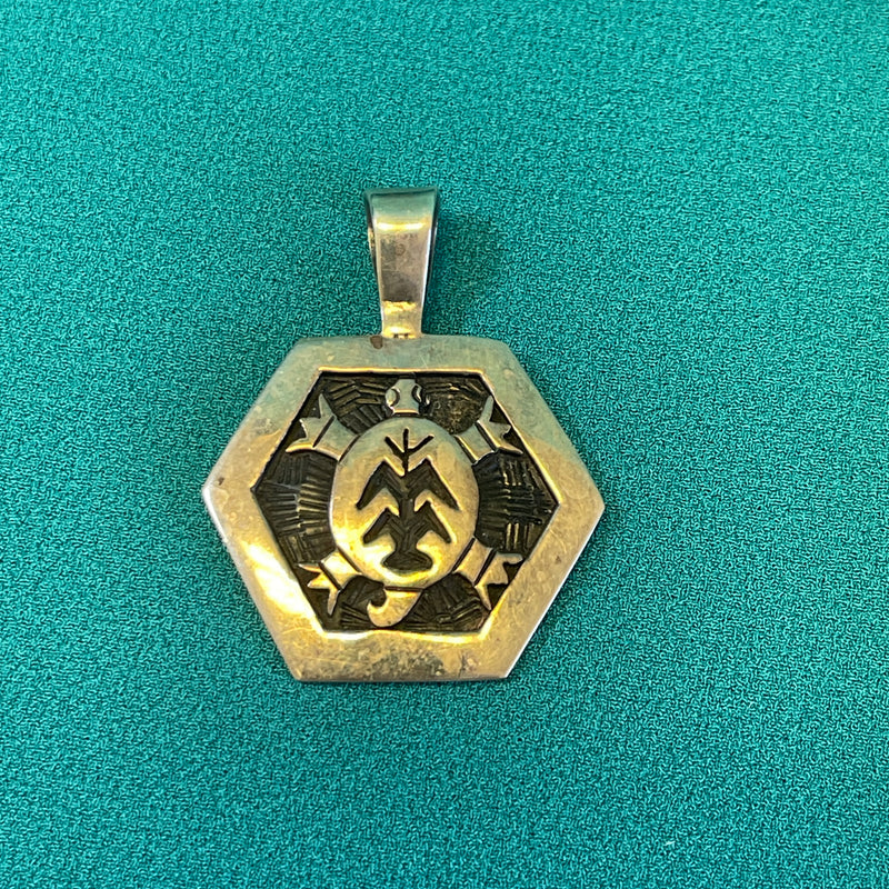 Watson Honanie Hopi Silver Overlay Pendant with Turtle Design, authentic Native American  (JM183)