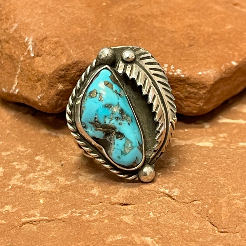 Classic Navajo Sterling Silver Ring with Genuine Turquoise and Leaf and Scroll Design, vintage - size 9.25  (MB4)