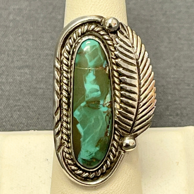 Classic Navajo Sterling Silver Ring with Genuine Turquoise and Leaf and Scroll Design, vintage - size 5.75  (PV1)