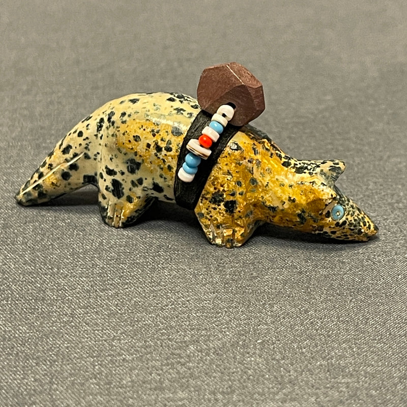 Coyote Fetish Carved from Spotted Serpentine (VW165)