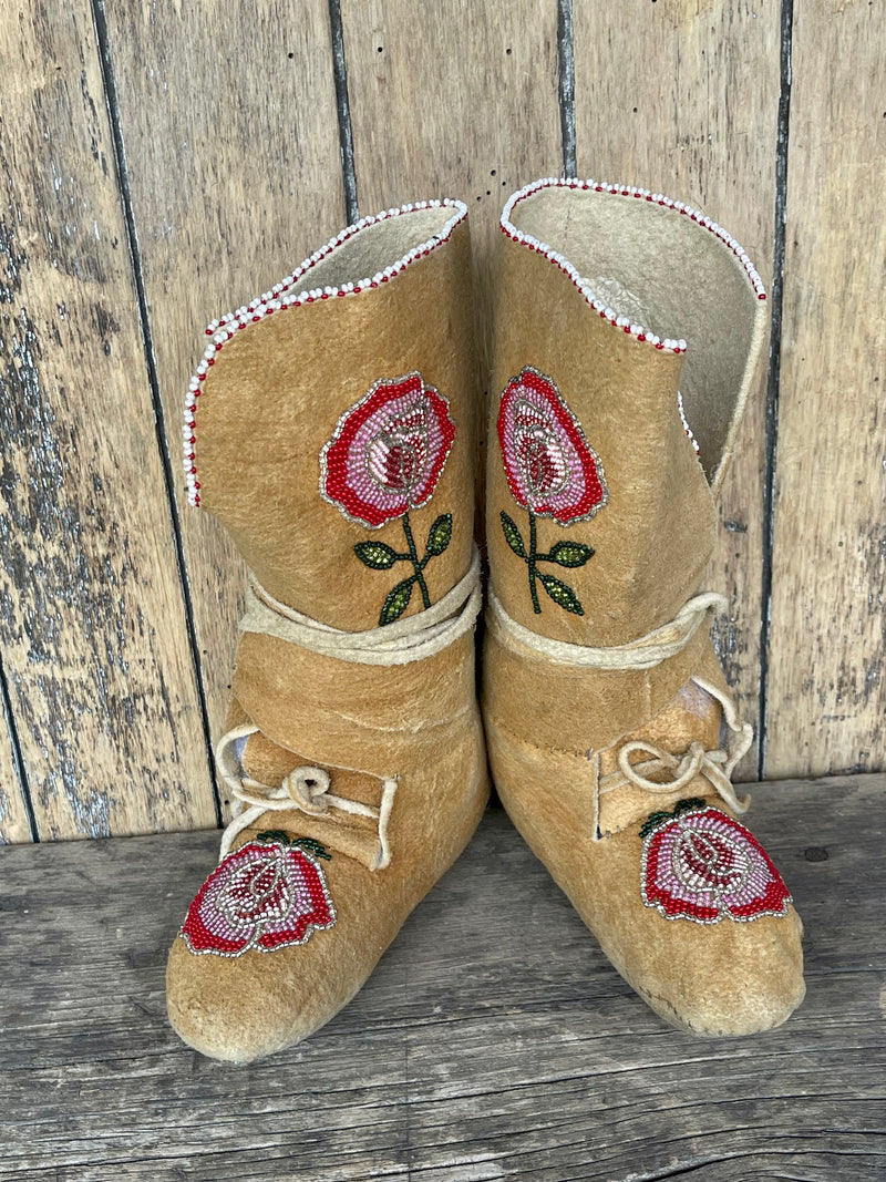 Antique Native American Cree Nation Child's Beaded Moccasins - Brain Tanned Moose- 1920s (GM96)