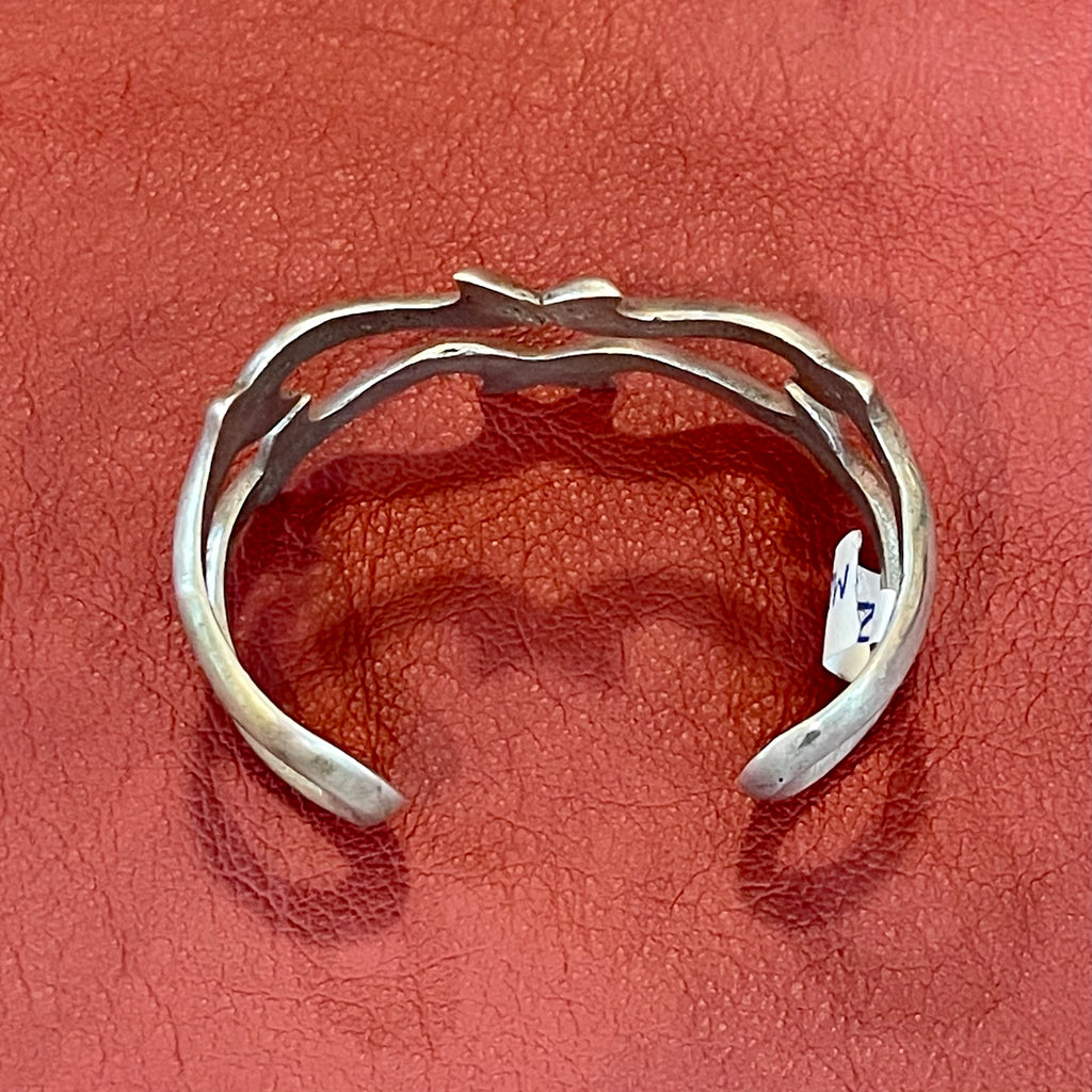 Antique Native American Sandcast bracelet, Navajo sandcast bracelet, 1940's Navajo cuff  (ML36)