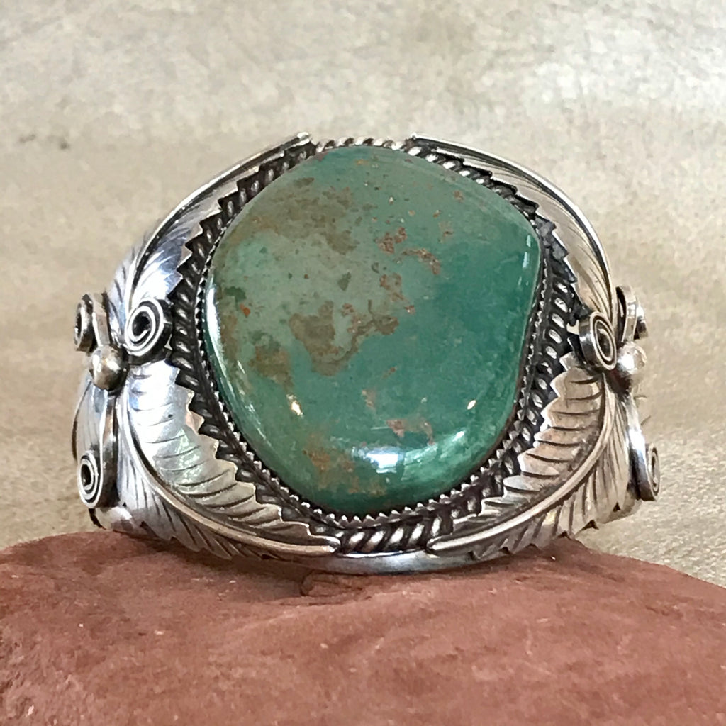 Genuine Native American Navajo Turquoise bracelet with handmade leaf and scroll  JK113