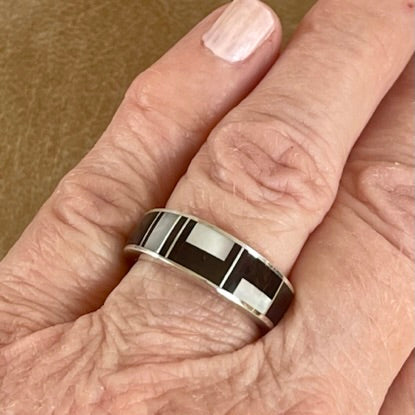 Contemporary Inlay ring by Ray Tracey, Navajo – Authentic Navajo Jewelry (RK146)