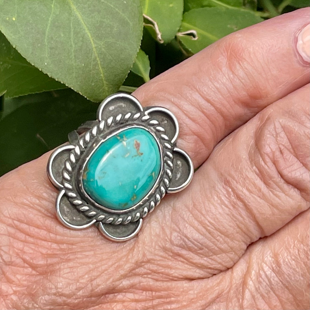 Navajo Native American Vintage Ring with Green Turquoise Sterling