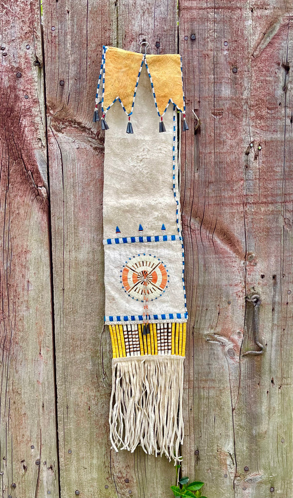 Native American Pipe Bag with beadwork and porcupine quill - Mandan/Arikara Nation ca. mid 1900s
