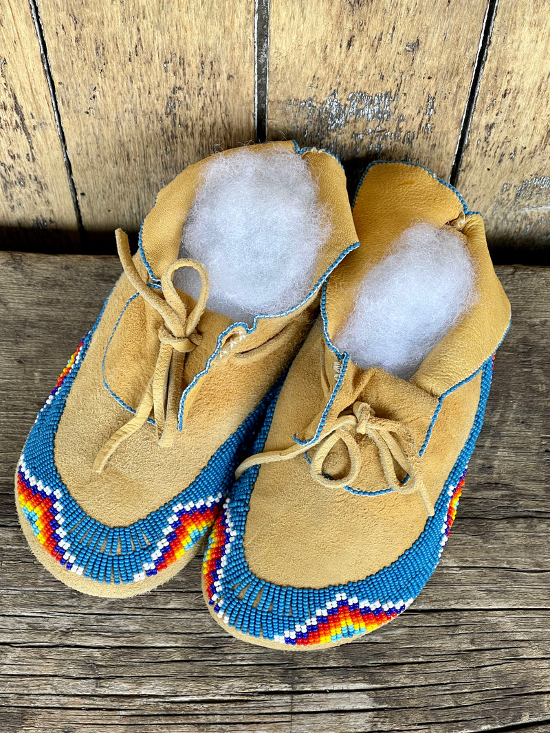 Beaded Moccasins by Evangeline James - Blue Ribbon 1987 - Authentic Native American (GM171)
