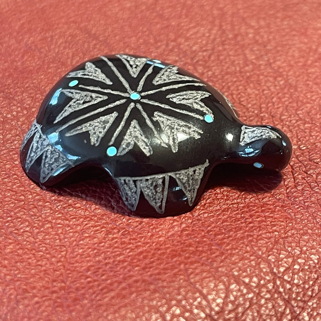 Turtle Zuni Fetish by Roselle Gonzalez, Marble (2/53)