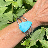 Navajo Kingman Turquoise bracelet by Burt and Kathy Francisco, Authentic Navajo Kingman large turquoise bracelet 2/126