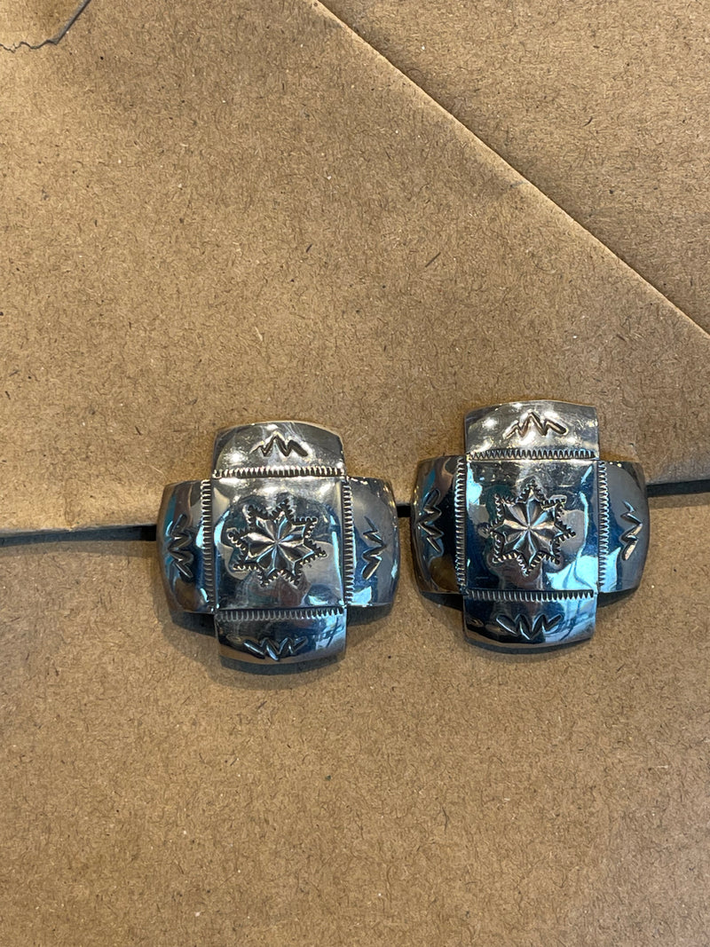 Navajo CLIP silver earrings, silver four directions pattern Navajo clip earrings (JD2)