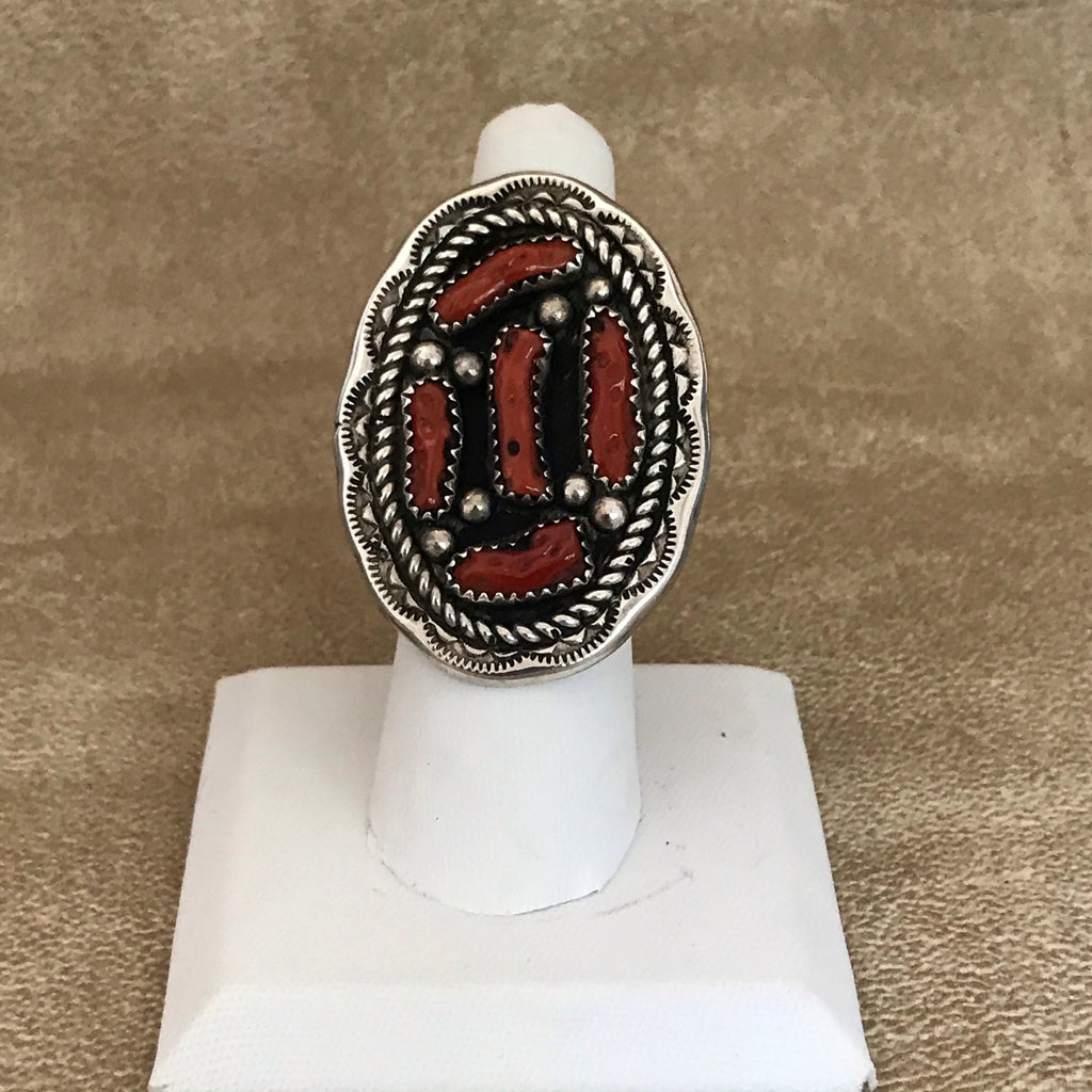 Red Coral Navajo Oval Ring with Twist Rope and Carved Outline  KD369